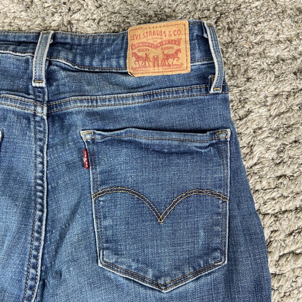Levis 721 High Rise Skinny Jeans Womens 30x30 Blue Denim Dark‎ Wash Stretch Pant